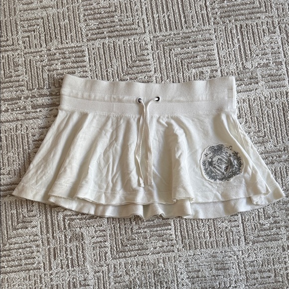 Abercrombie & Fitch Dresses & Skirts - Y2K Abercrombie and Fitch Micro Mini Low Rise Terry Skirt Cream